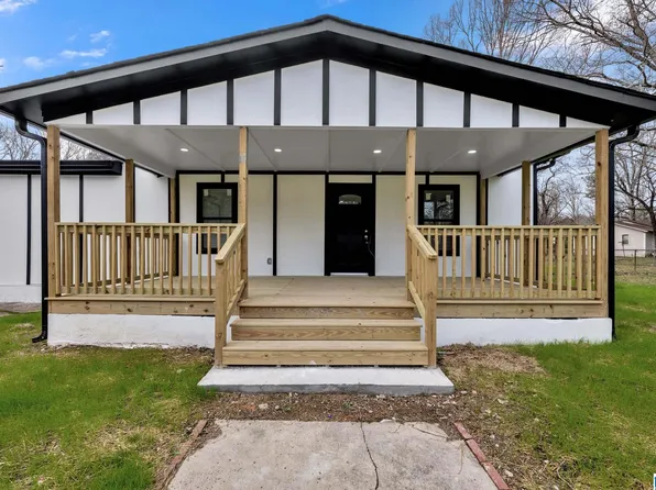 1007 Tidmore Bend Rd, Gadsden, AL 35901
