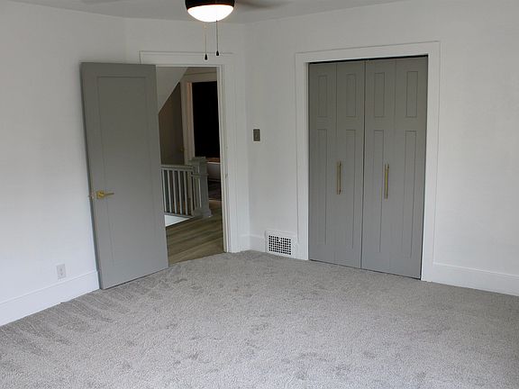 5th image of 2720 Nebraska St