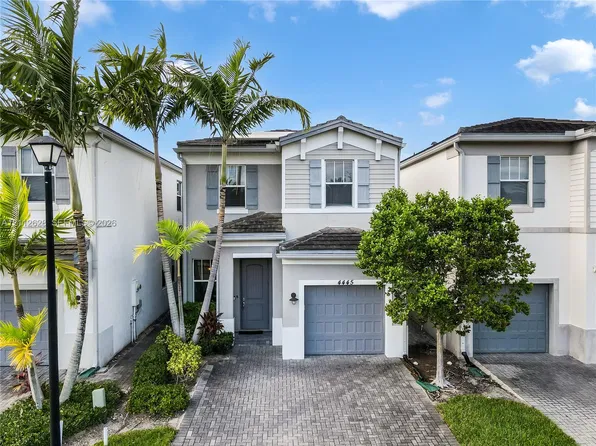 4445 NW 48th Ter, Tamarac, FL 33319