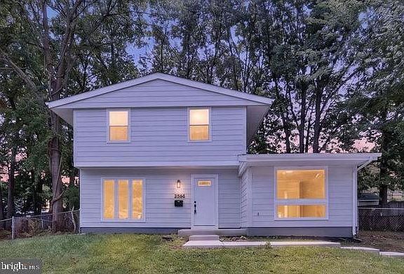 2nd image of 9309 Kimbark Ave