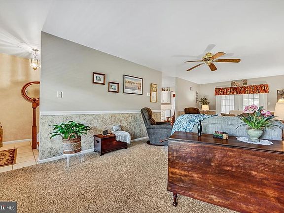 4th image of 237 N Tanglewood Dr