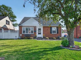 1332 Harrington Rd, Havertown, PA 19083