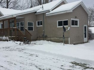 220 S Grove St #HOUSE, Stanton, MI 48888