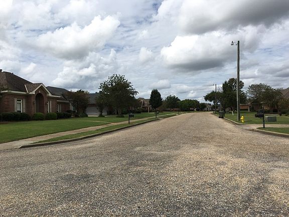 5th image of 8240 Lochwood Dr
