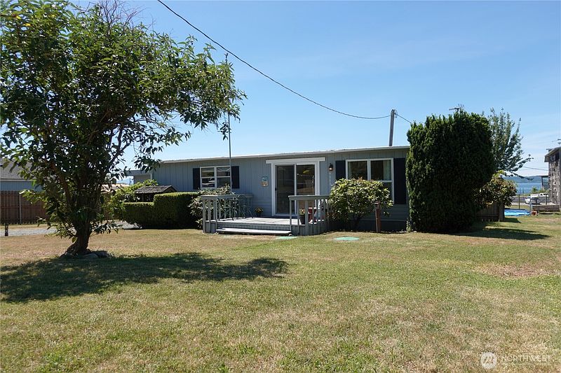 3rd image of 4880 Magellan Drive