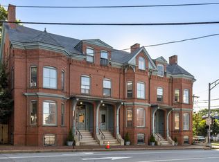 198 High St #12, Portland, ME 04101