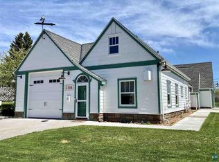 2138 Minnesota Ave, Duluth, MN 55802