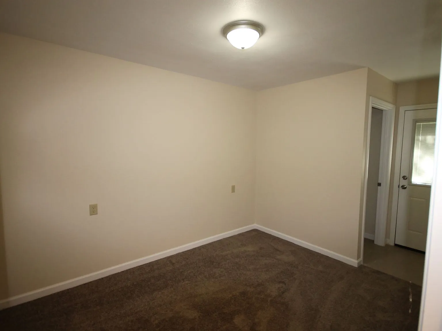 Magnolia Place — Photo 3