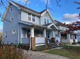 17721 Crestland Rd, Cleveland, OH 44119