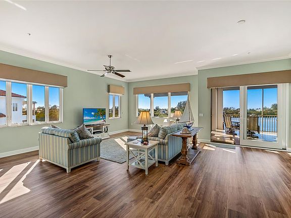 2nd image of 11140 Hacienda Del Mar Blvd #E-401