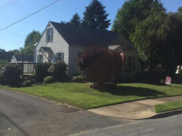 221 Bennett St, Montoursville, PA 17754