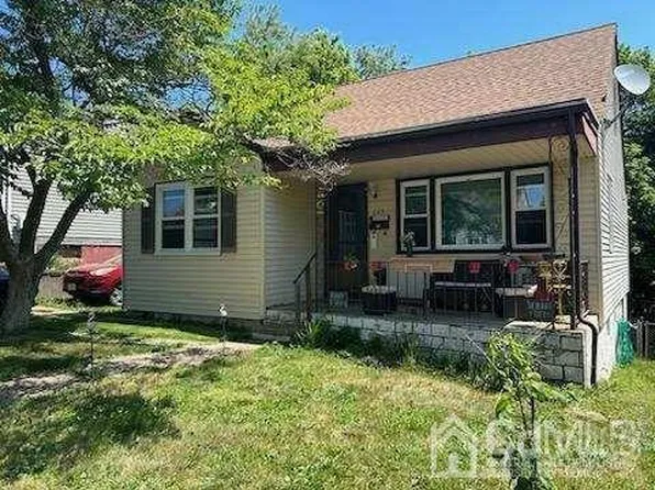 225 S 11th Ave, Highland Park, NJ 08904