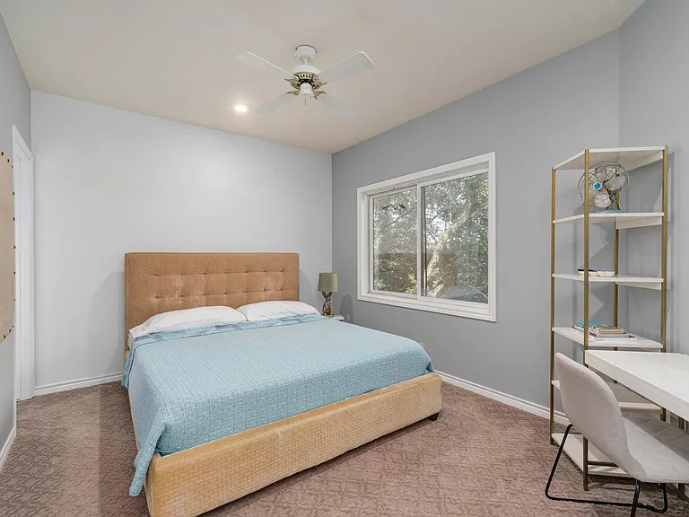 2102 Paisano Rd — Photo 17