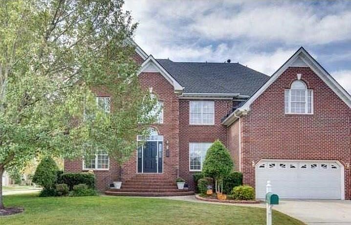 1st image of 5101 N Bay Hill Ct