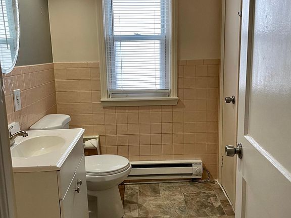 5th image of 1704 E Madge Ave