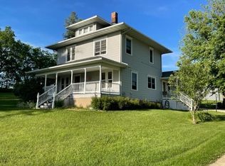 11412 Owego Rd, Argyle, WI 53504