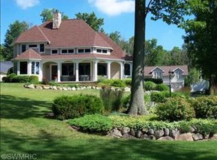 5400 Waldorf Rd, Delton, MI 49046