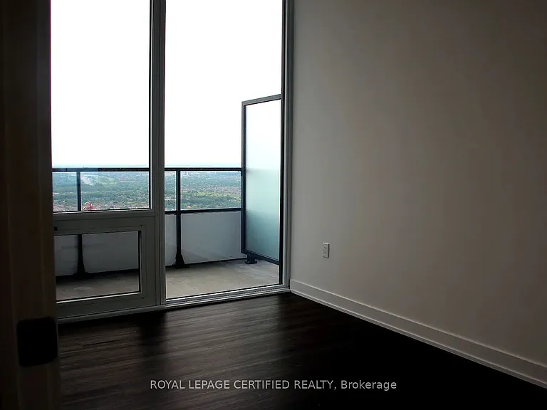 448 Burnhamthorpe Rd W #5011 — Photo 12