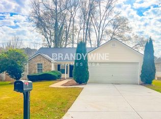 371 Walker Dr, Monroe, GA 30655