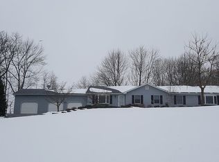 46 Countryside Rd, Columbia, NJ 07832