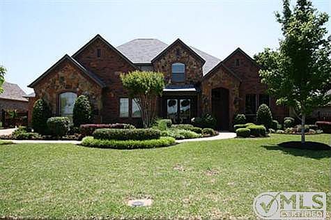 1st image of 232 Harper Ct