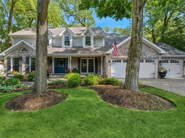 2250 Lisson Rd, Naperville, IL 60565