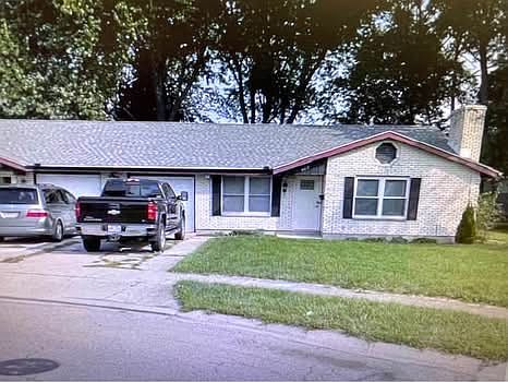 1st image of 408 Lyle Dr