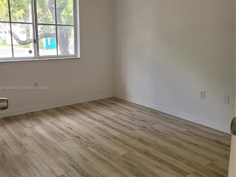 2921 SE 13th Ave #106-48 — Photo 12