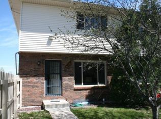 6038 Osage Ave, Cheyenne, WY 82009