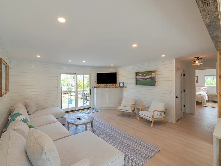 78 Benson Dr — Photo 6