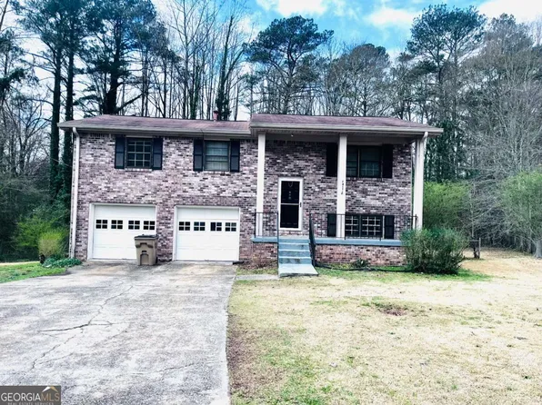 7411 Windsor Ct, Riverdale, GA 30274