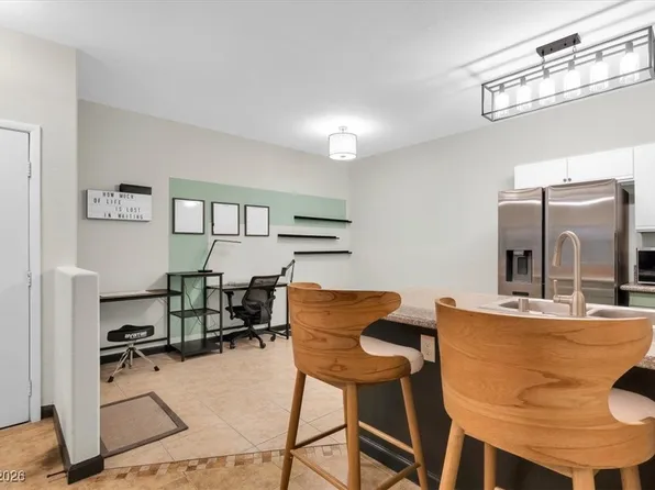 5751 E Hacienda Ave Unit 119, Las Vegas, NV 89122