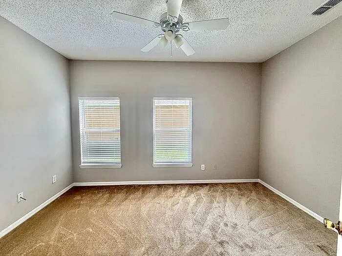 4767 Waterside Pointe Cir — Photo 18