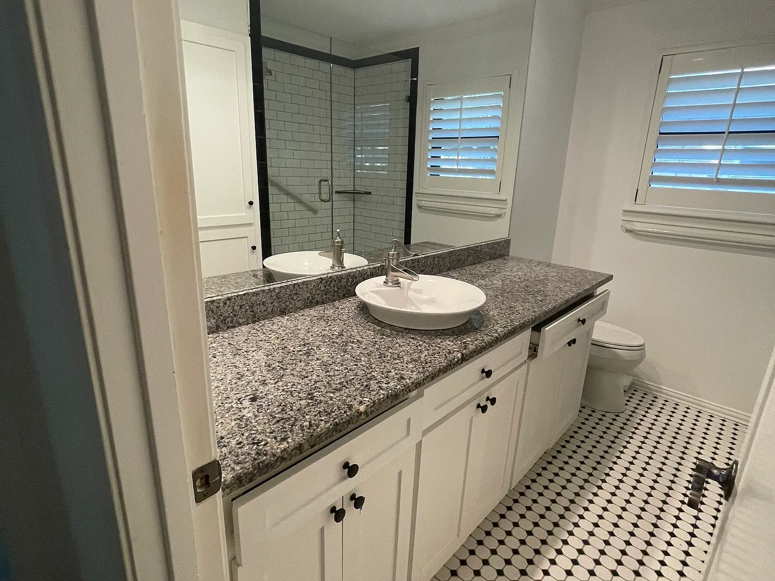 Villa Park Cir, Dallas — Photo 4