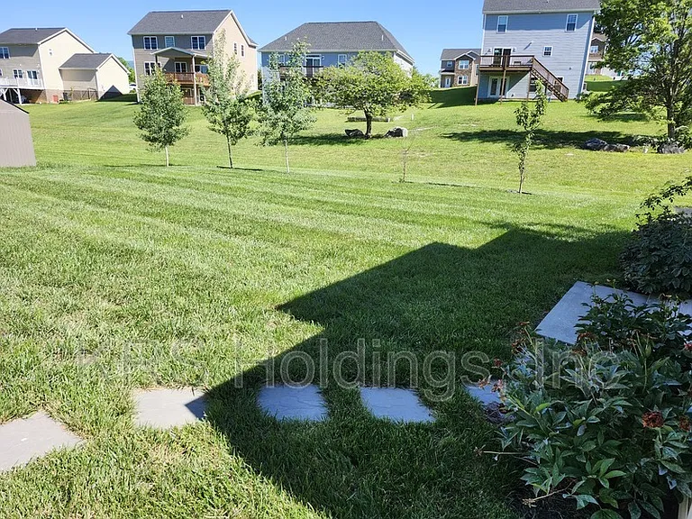 4517 Wiltshire St — Photo 36