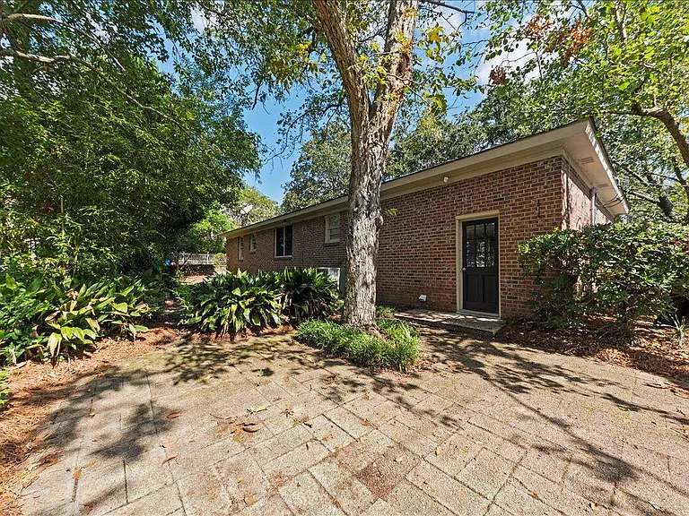 251 Bennett St — Photo 20