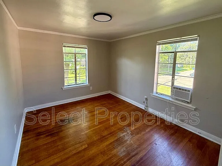 608 E Cherry Ave #12 — Photo 8