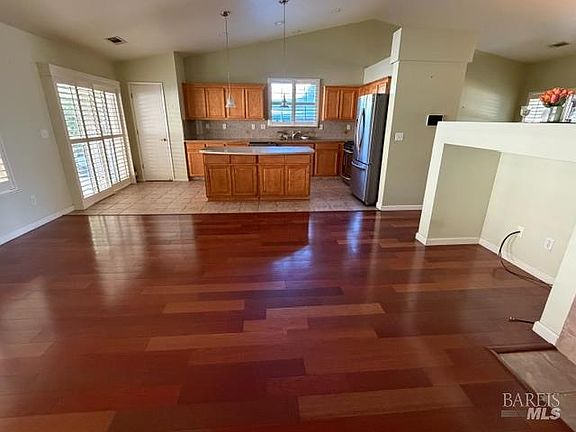 5th image of 5366 Chenin Blanc Place