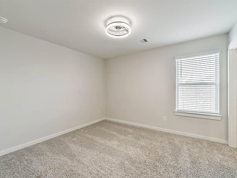 8515 Lake Groove Ln — Photo 22