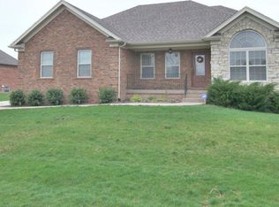 12407 Greenbriar Blvd, Sellersburg, IN 47172