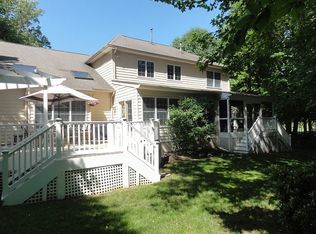 24 Riders Ct, Edgewater, MD 21037