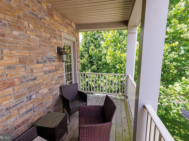 9203 Rice Ave — Photo 44