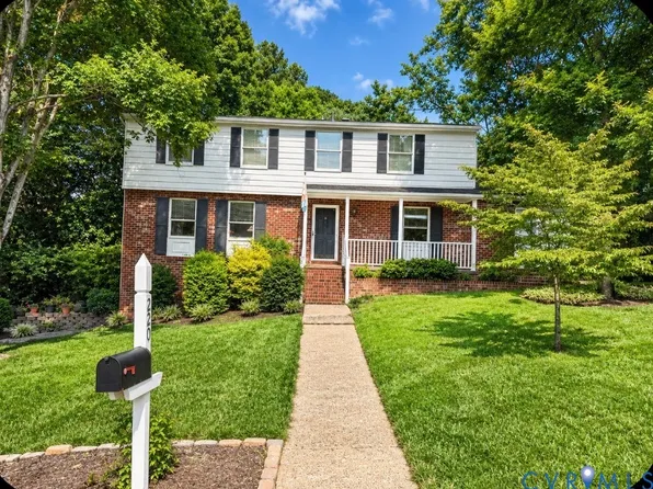 220 Huntington Rd, Colonial Heights, VA 23834