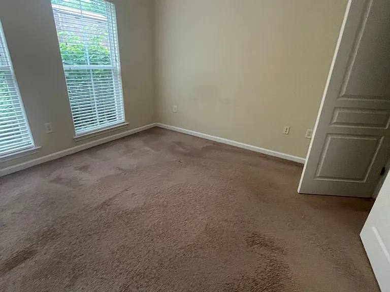 1121 Tree Top Way #1413 — Photo 4
