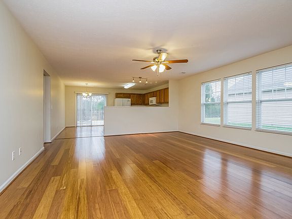 2nd image of 329 Stewart Springs Dr