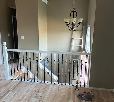 4th image of 211 Porter Dr