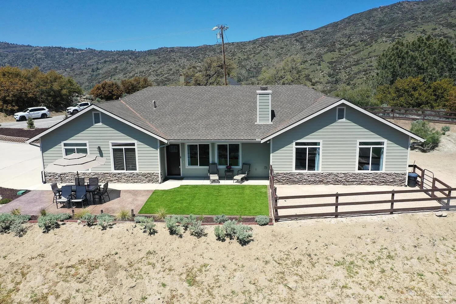 22770 Shenandoah Pl photo 1
