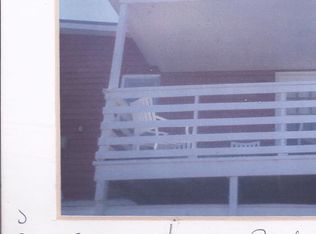 105 Red Barn Rd, Hubert, NC 28539