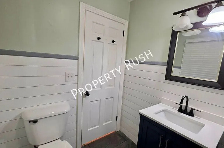 3229 Westonia Dr — Photo 30