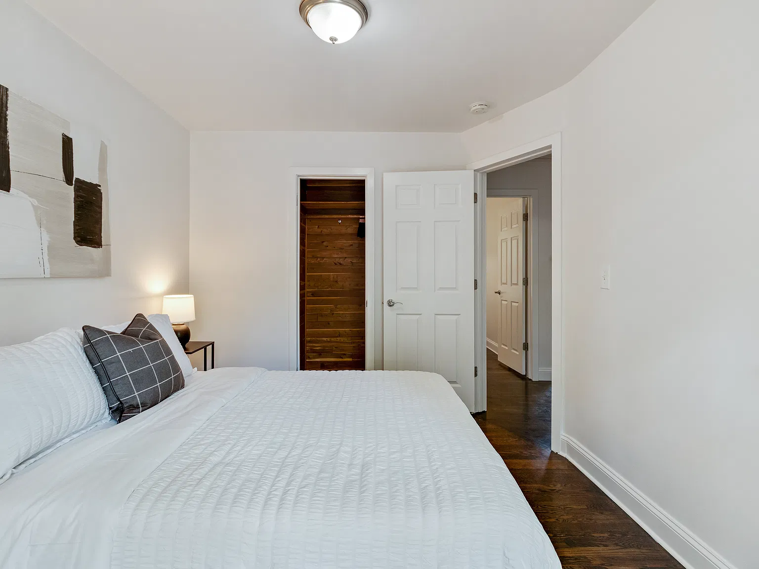2 bed, 771 sqft, $1,500 — Photo 3